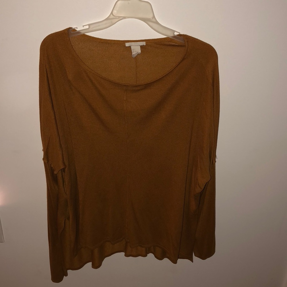 a mustard yellow sweater for fall/winter!